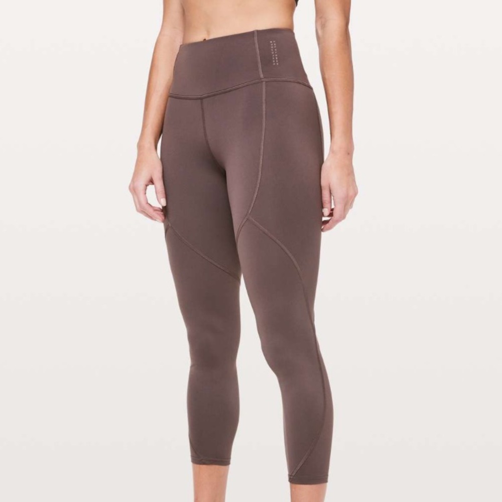 Lululemon to the beat tight • purple mauve • size 4